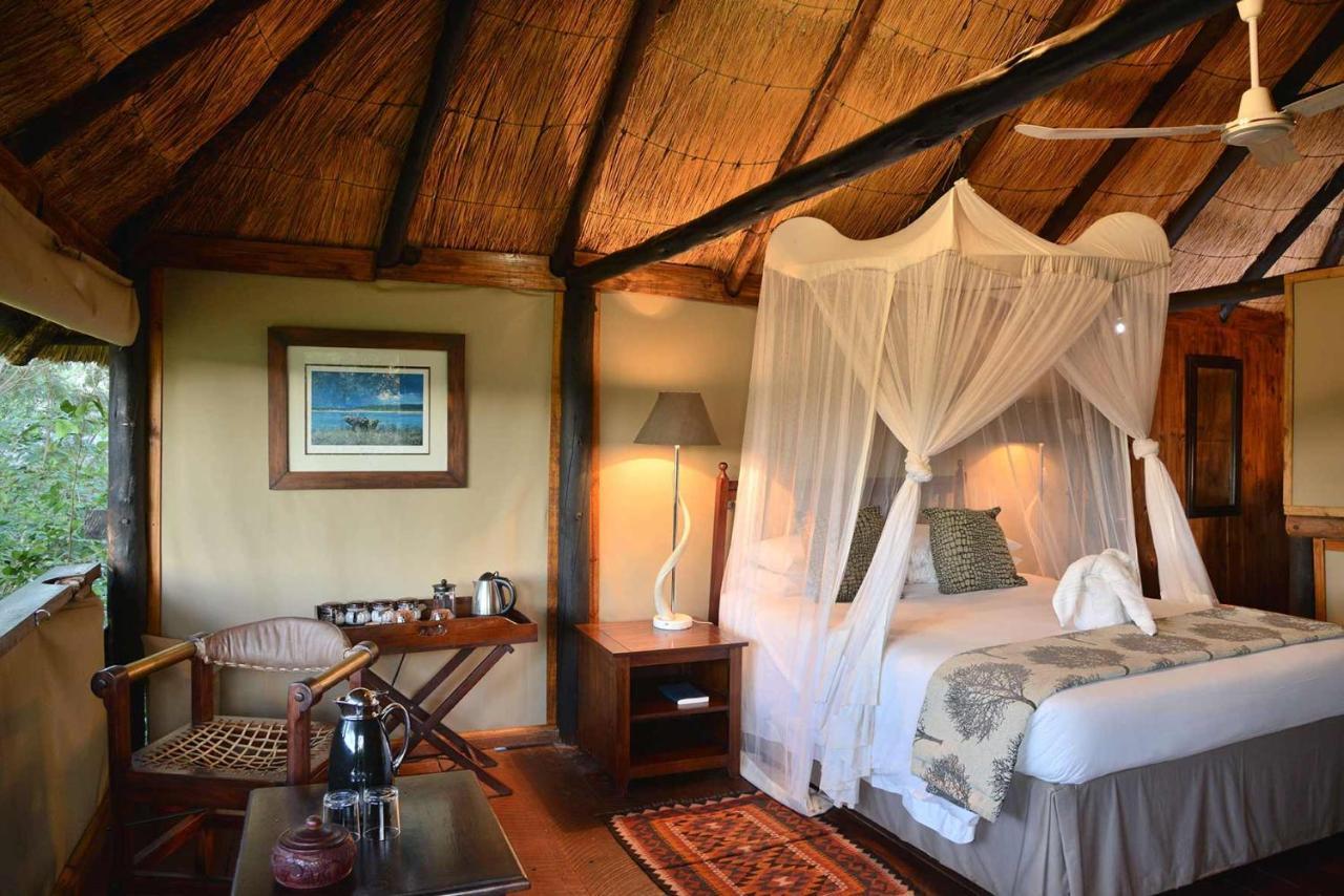 Ivory Lodge Hwange National Park Exterior photo